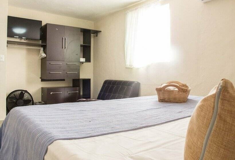 Bed and Breakfast Hostel Only 4 You