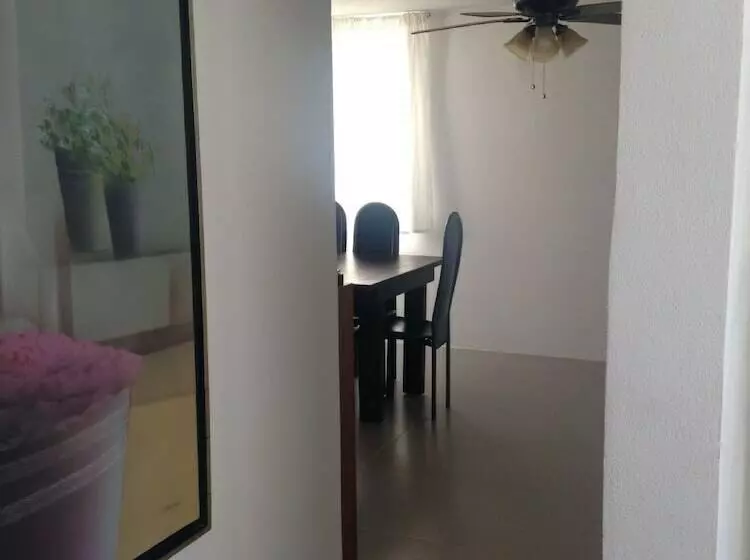 민박 Hostel Only 4 You