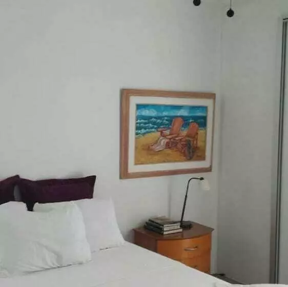 민박 Hostel Only 4 You