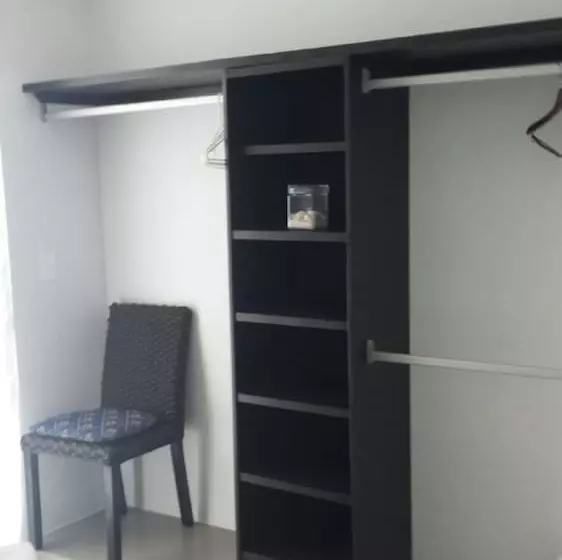 민박 Hostel Only 4 You