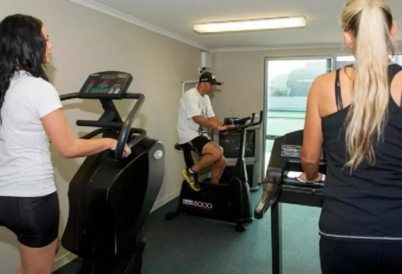 Cutterscove Resort Apartments