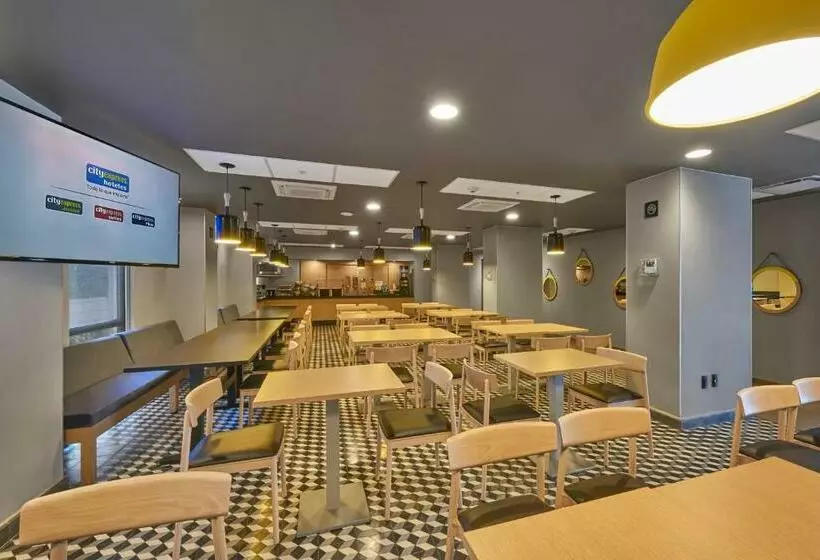 Hotelli City Express Plus By Marriott Ciudad De México Periférico Sur Tlalpan