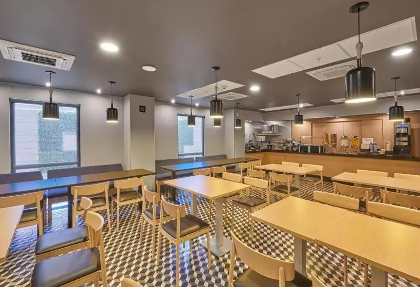 Hotelli City Express Plus By Marriott Ciudad De México Periférico Sur Tlalpan