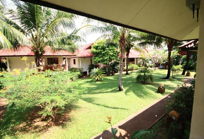 ホテル Fullmoon House Samui