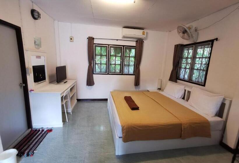 ホテル Fullmoon House Samui