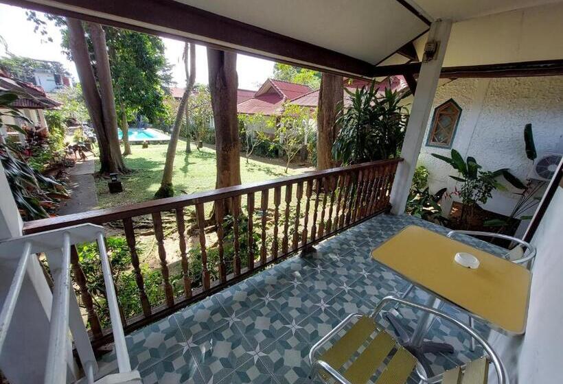 ホテル Fullmoon House Samui