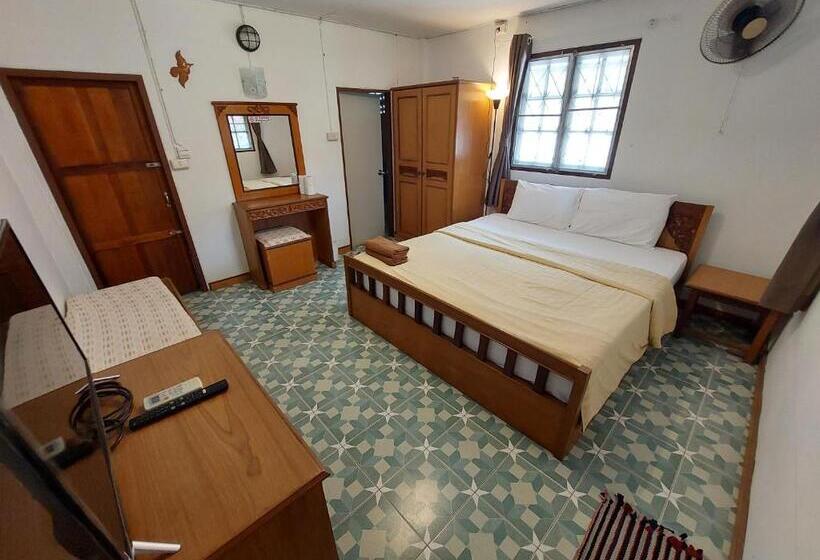 ホテル Fullmoon House Samui