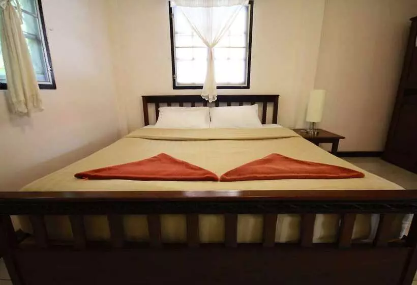 酒店 Fullmoon House Samui