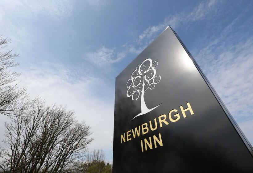 בית מלון כפרי Newburgh Inn