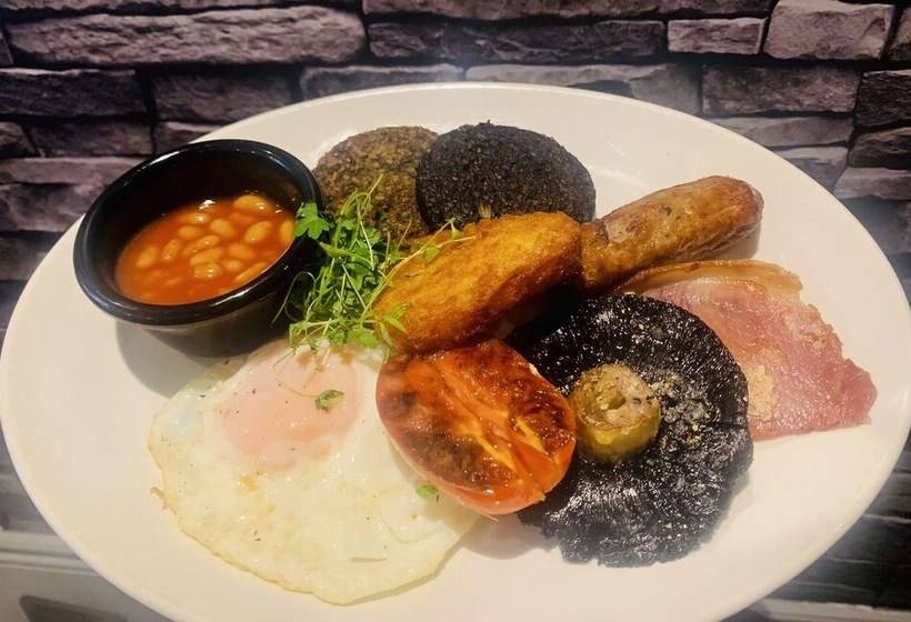 בית מלון כפרי Newburgh Inn