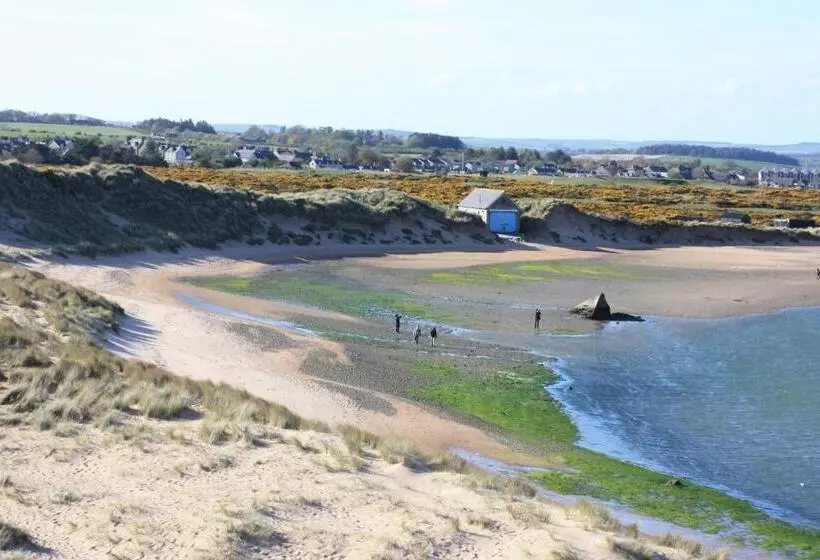 Отель Newburgh Inn