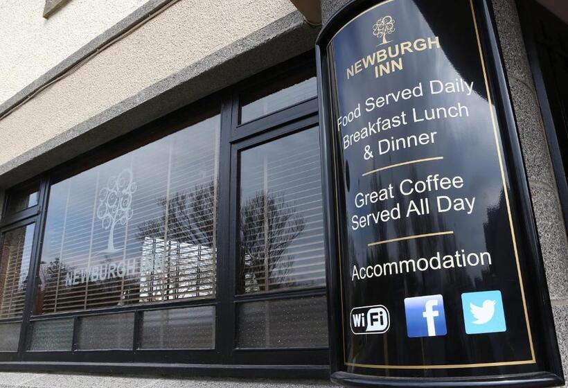 בית מלון כפרי Newburgh Inn
