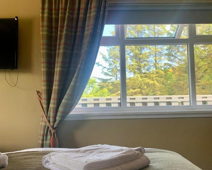 בית מלון כפרי Newburgh Inn