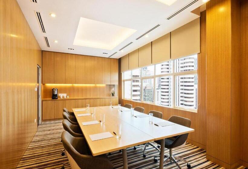 בית מלון כפרי Oasia Suites Kuala Lumpur