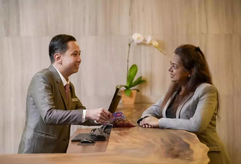 هتل Oasia Suites Kuala Lumpur