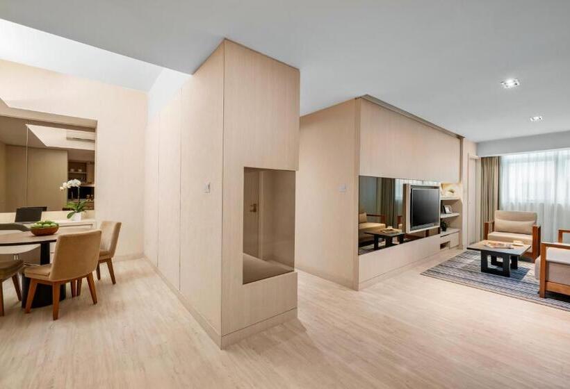 בית מלון כפרי Oasia Suites Kuala Lumpur