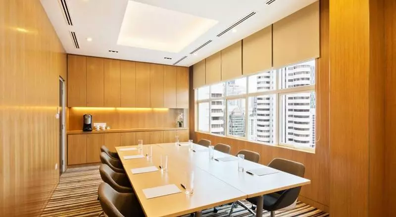 هتل Oasia Suites Kuala Lumpur