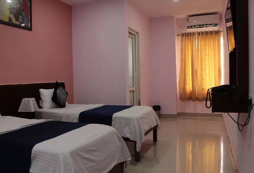 ホテル Oyo Rooms Sum Hospital
