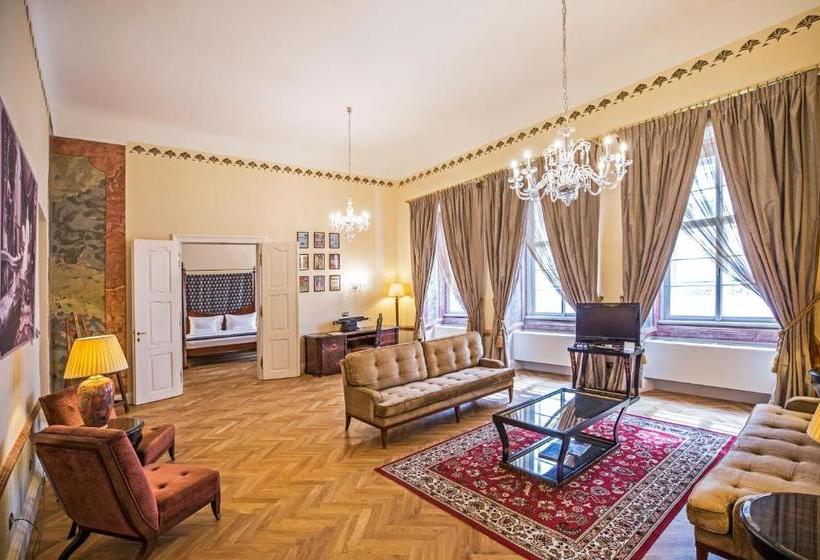 هتل The Mozart Prague