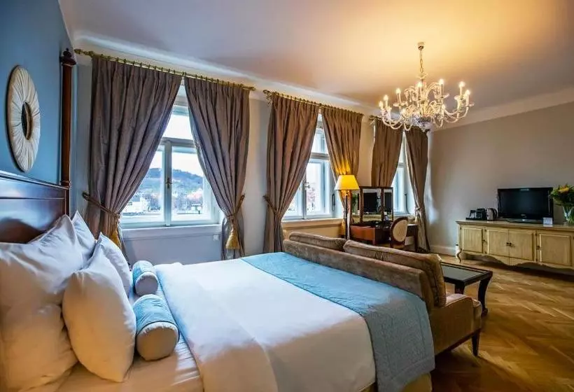 هتل The Mozart Prague