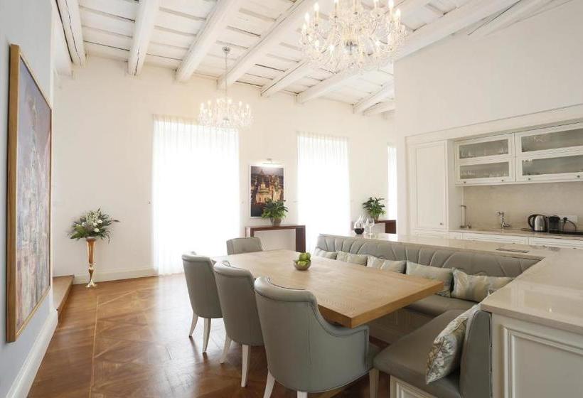 هتل The Mozart Prague