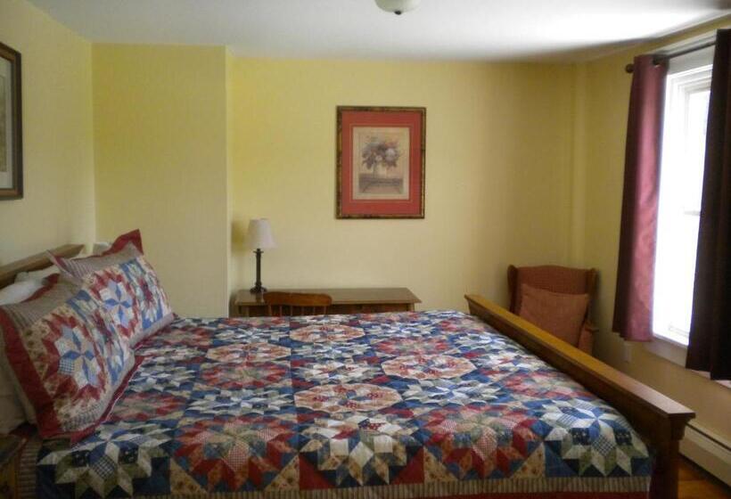 פנסיון The Sterling Inn