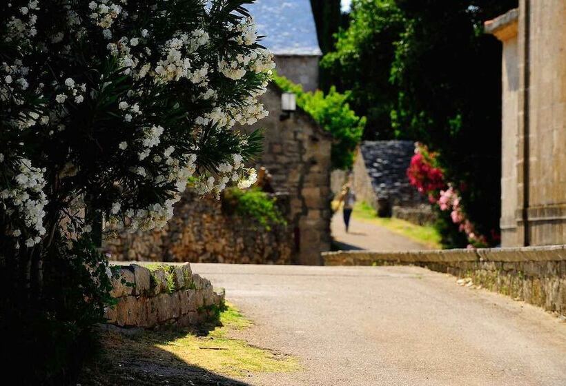 Пансион Villa Skula