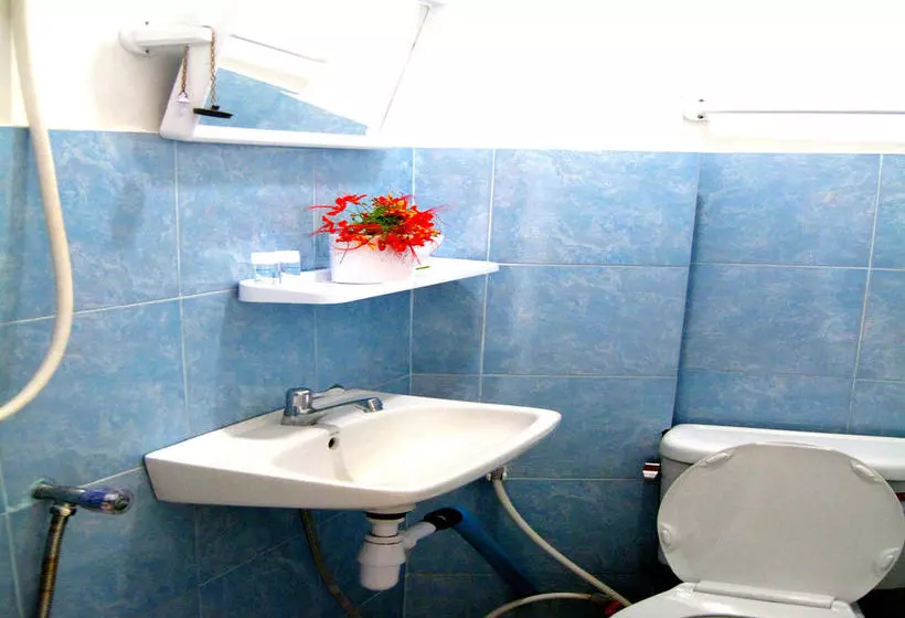 The Friendship - Hostel