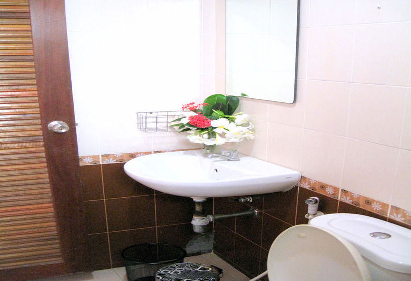 The Friendship - Hostel