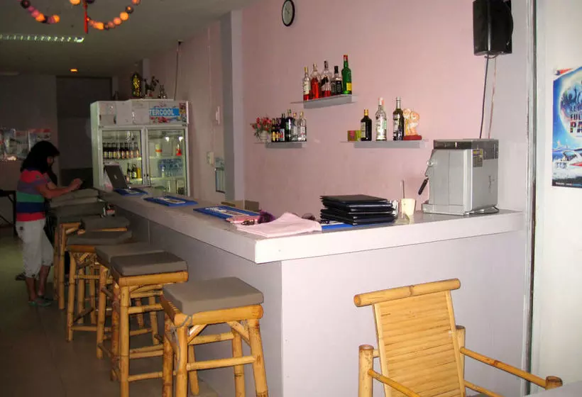 The Friendship - Hostel