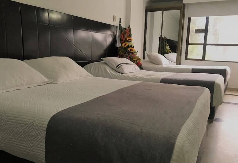 בית מלון כפרי Ejecutivo Av La Esperanza