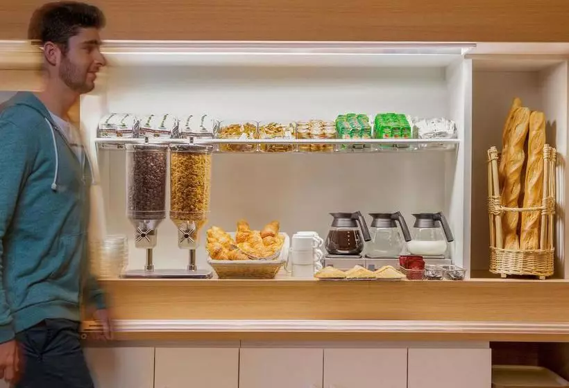 هتل F1 Dunkerque Centre Saint Pol Sur Mer