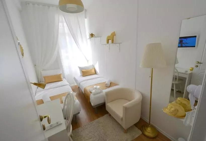 酒店 Golden Garden