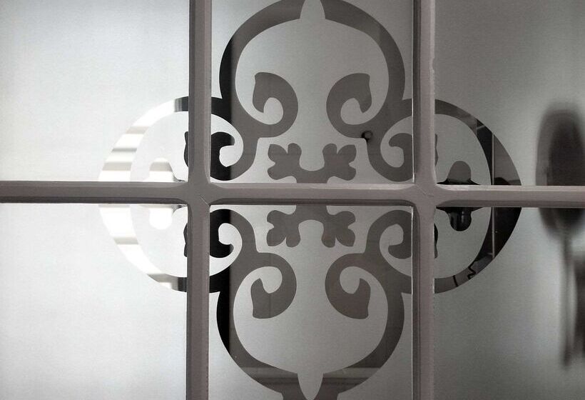 호텔 Hôtel Henri Iv