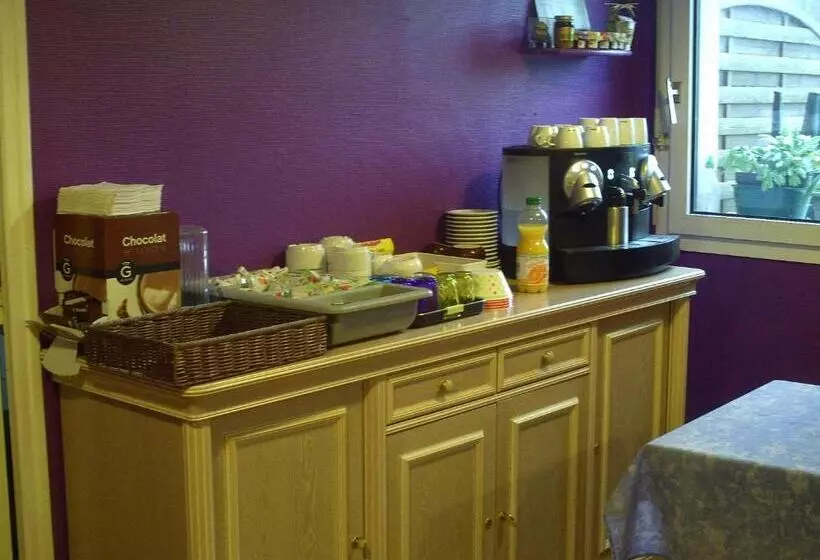 Hotell Hôtel L'eden