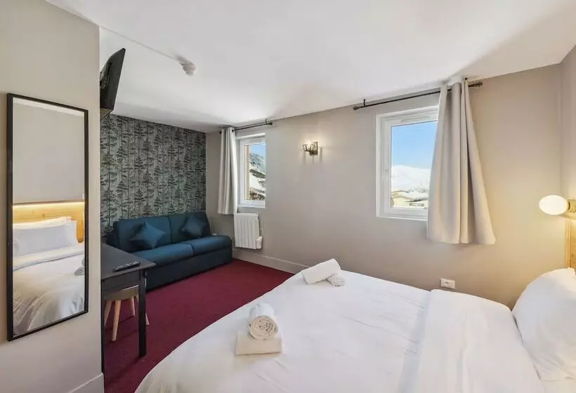 ホテル Hôtel Turan