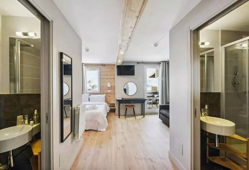 ホテル Hôtel Turan