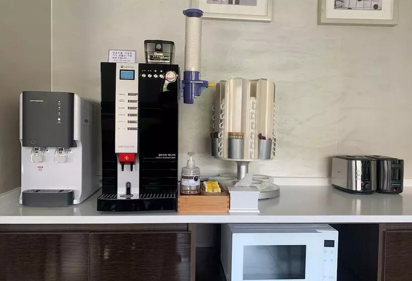 Hotel Icheck Hyunjin