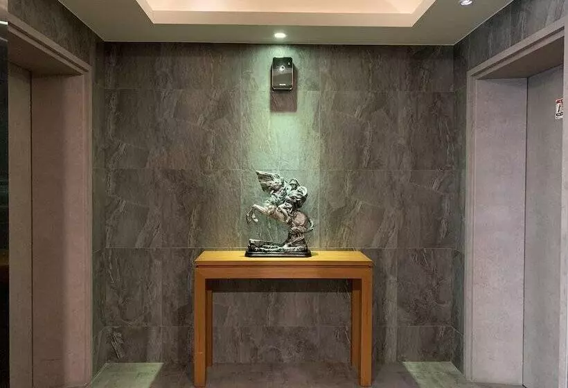 Hotel Icheck Hyunjin