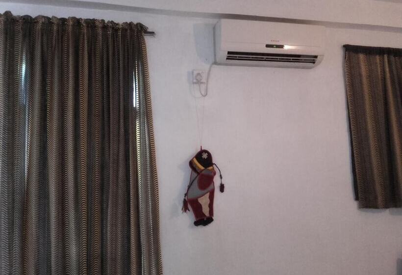 فندق Kalan Villa