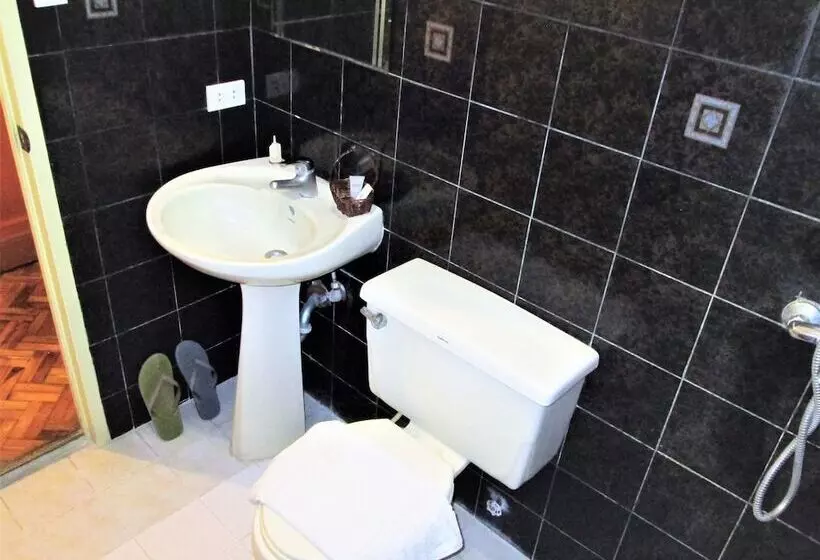 Отель Maxandrea