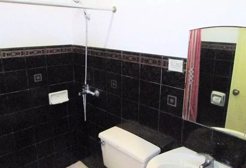 Отель Maxandrea