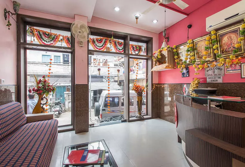 هتل Oyo Rooms Sindhi Camp Metro Station 2