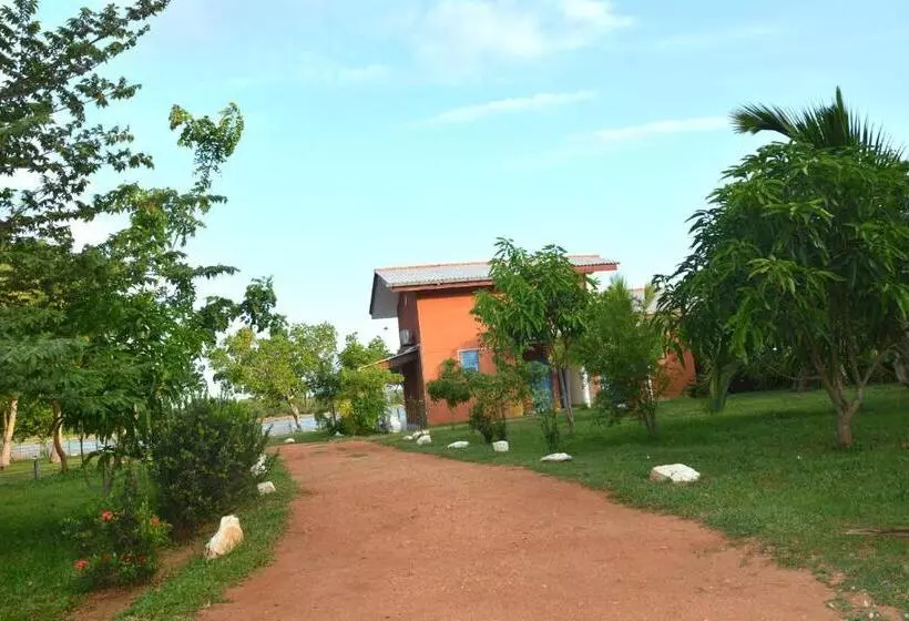 酒店 Serenity Lake Resort Yala