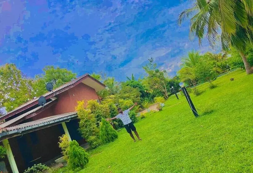 酒店 Serenity Lake Resort Yala