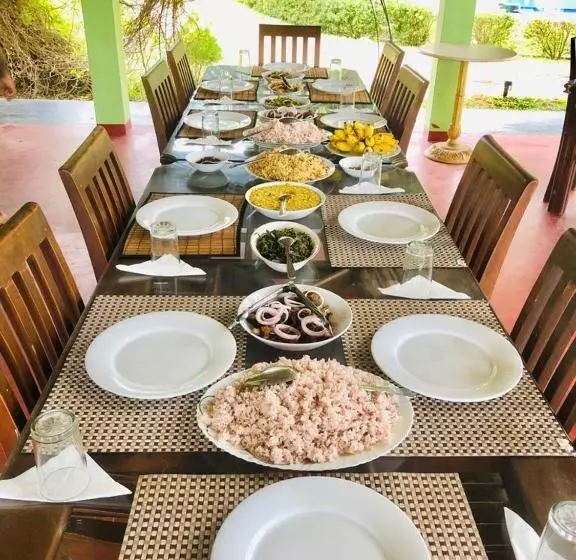 酒店 Serenity Lake Resort Yala