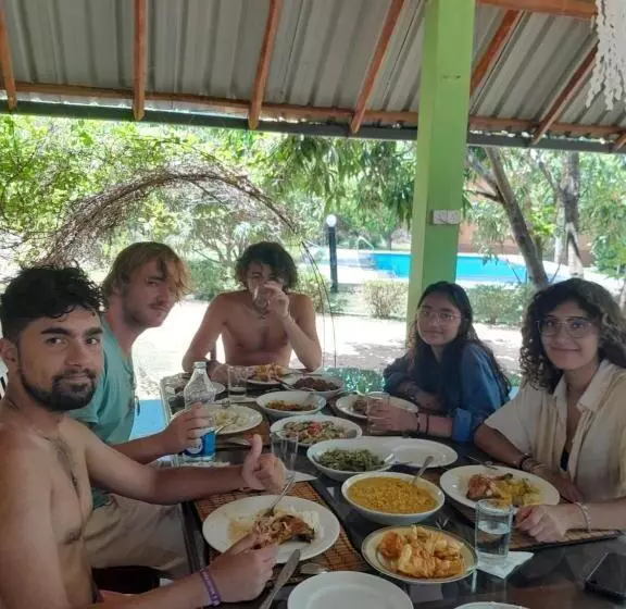 酒店 Serenity Lake Resort Yala