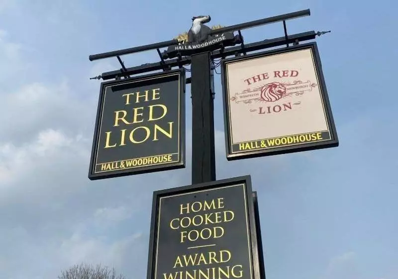 Hotelli The Red Lion