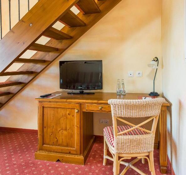 Hotel Und Landgasthof Altwirt