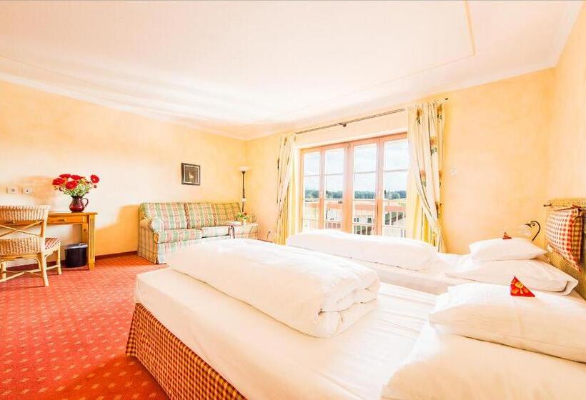 Hotel Und Landgasthof Altwirt